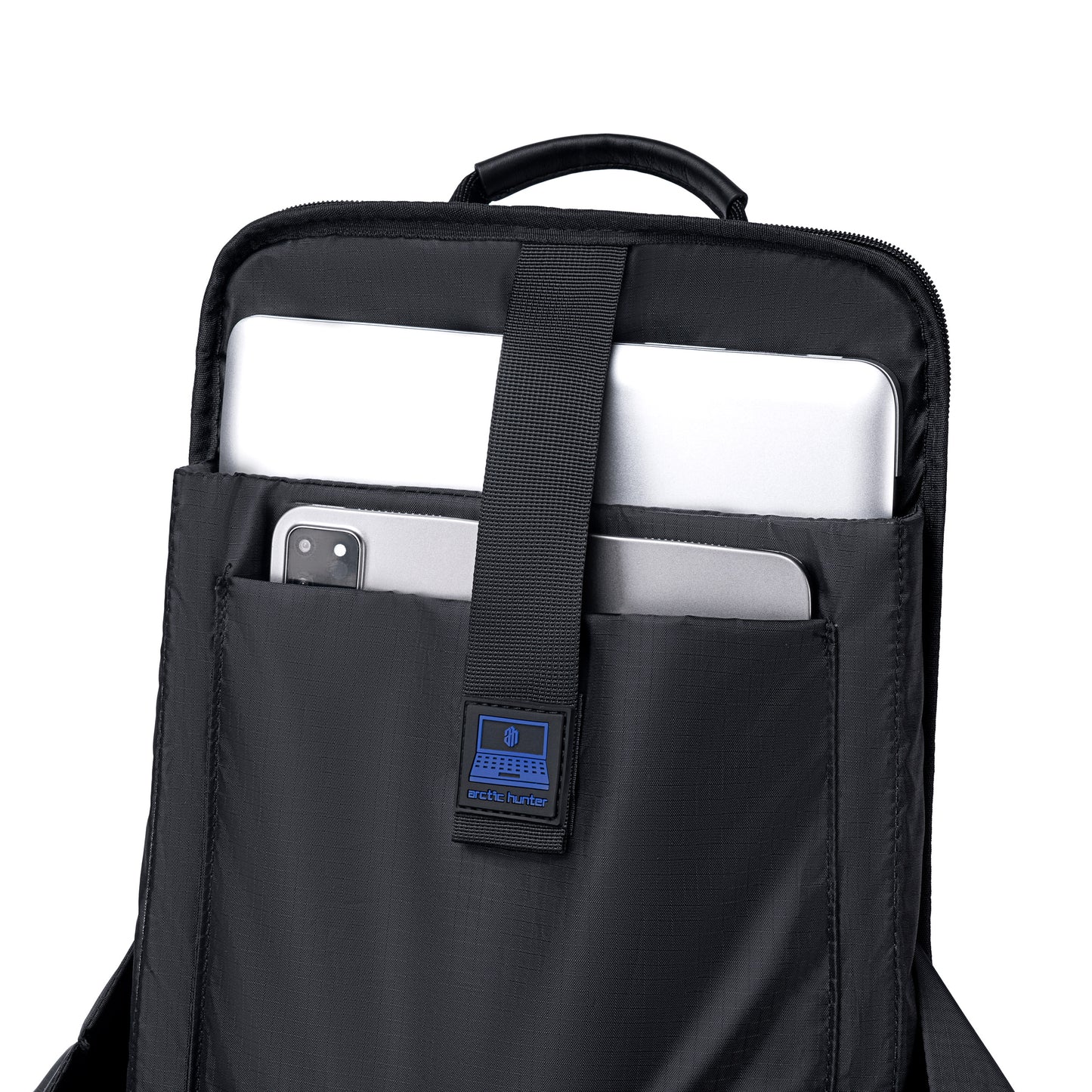 Rattle Backpack